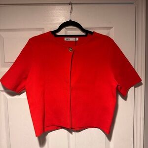 NWT Zara Bold Red Short Sleeve Jacket Gold Top Turnkey Button Boxy